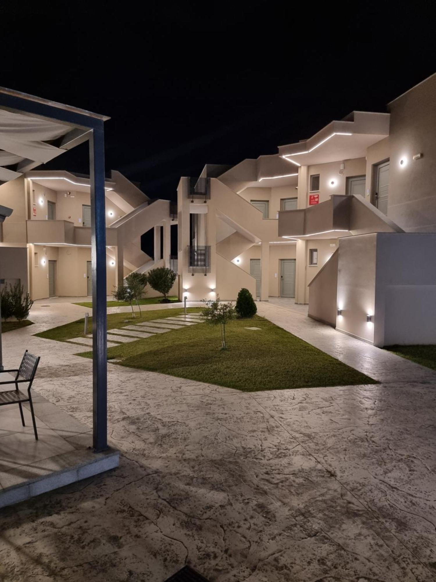 Olympus Pantheon Luxury Rooms Plaka Litochorou Exterior photo
